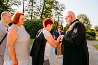 Przyjęcie w ogrodach proboszczowskich z okazji 30 - lecia kapłaństwa